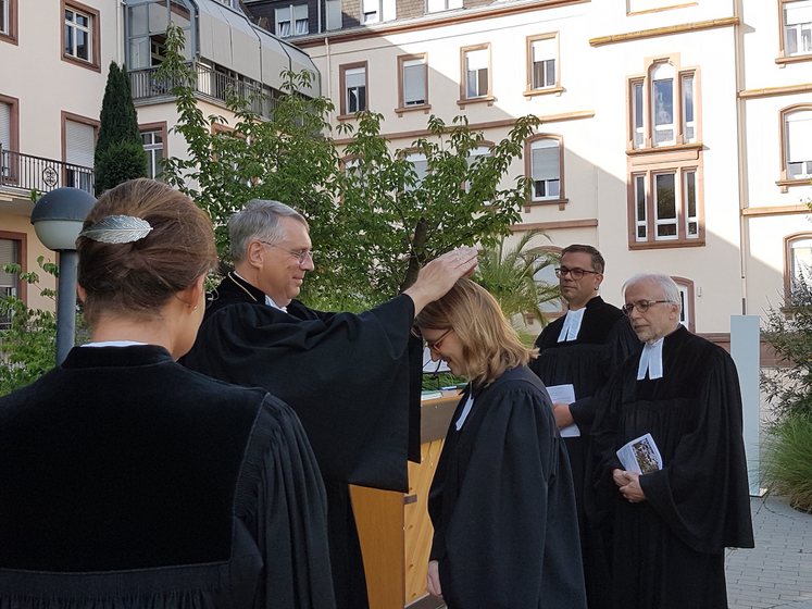 Isabelle Wien, Christian Schad, Corinna Kloß, Florian Gärtner und Günter Geisthard (vlnr). Foto: Diakonissen Isabelle Wien, Christian Schad, Corinna Kloß, Florian Gärtner und Günter Geisthard (vlnr). Foto: Diakonissen