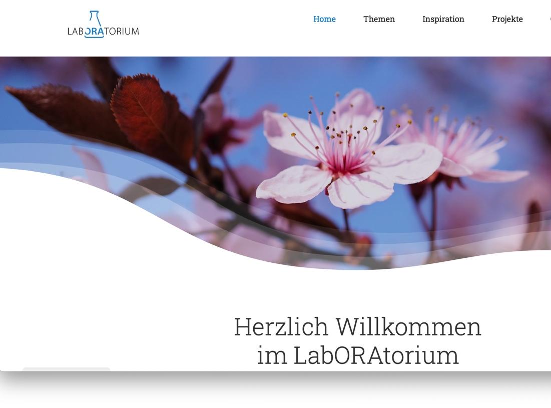 Neues wagen, fehlertolerant sein: Die Webseite "LabORAtorien" der Evangelischen Kirche der Pfalz zeigt Beispiele "anderer" kirchlicher Formate.