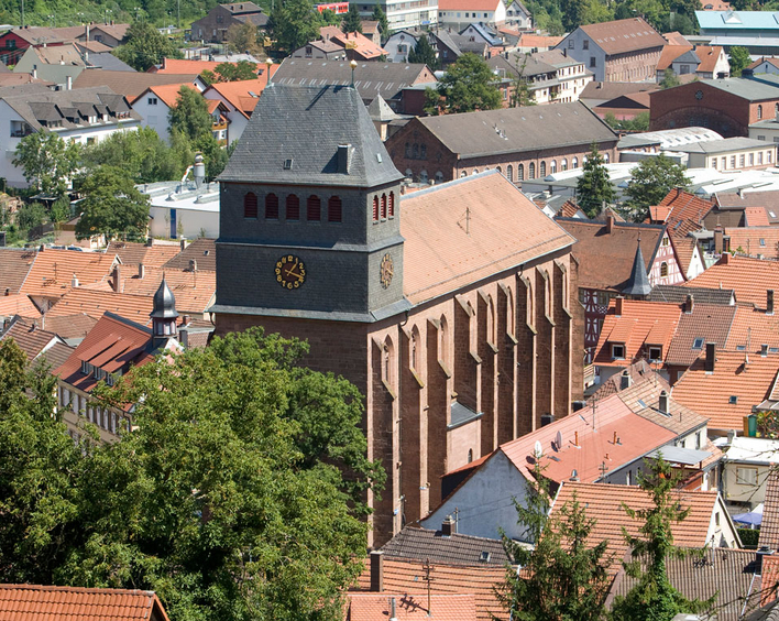 Lambrecht mit Klosterkirche. Foto: view/Landeskirche