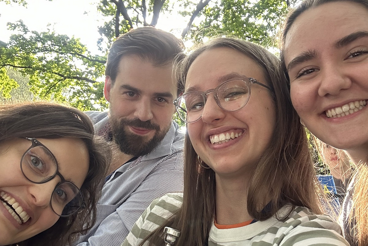 Posaunenchor Ruchheim (von links nach rechts): Tirza Vogelsberg, Landesposaunenwart Matthias Fitting, Salome Hölzle, Theresa Rottmayer. Foto: lk/privat