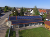 Beispiel Ellerstadt: Die Kirchengemeinde hat in eine Photovoltaikanlage auf dem Dietrich-Bonhoeffer-Haus investiert.