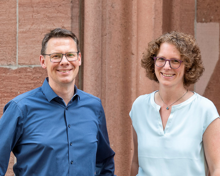 Mirjam und Arne Dembek teilen sich seit Oktober 2023 ein Dekansamt. Foto: lk/Iversen 