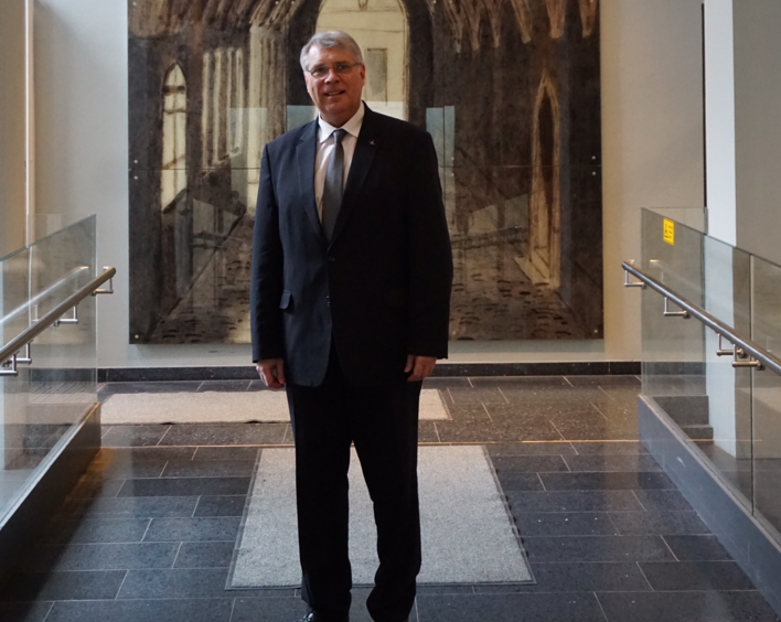 Kirchenpräsident Christian Schad im Alten Augusteum der Universität Leipzig