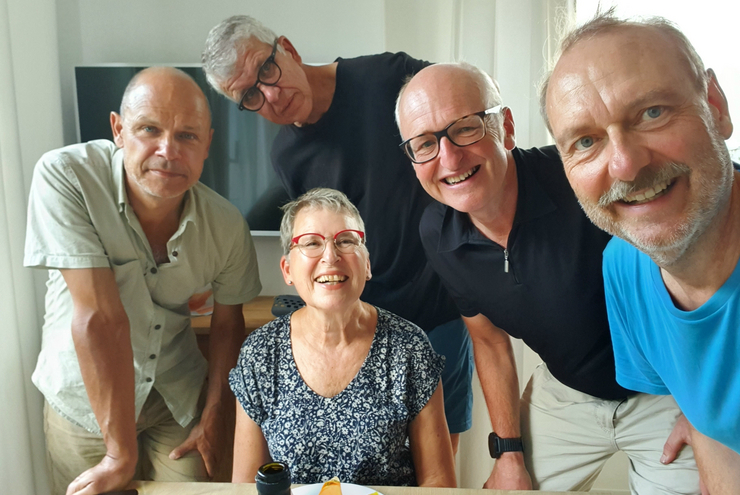 Entspannte Gesichter am Abend des Ruhetags:  (vlnr) Stefan Walter, Hans Hebart, Sabine Kappeler, Friedrich Schmidt-Roscher, Arnd Götzelmann (Foto: Arnd Götzelmann)