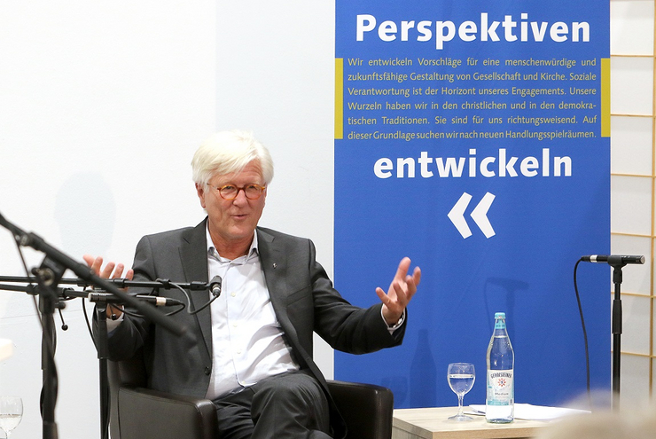 Digitalaffin: EKD-Ratsvorsitzender Heinrich Bedford-Strohm.