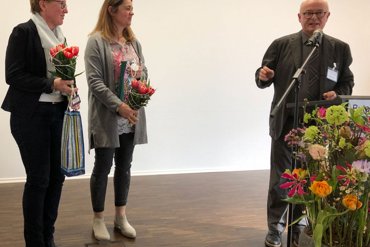 Beate Schulz vom Landeskirchenrat, Tagungsleiterin Ute Werner und Architekt Norbert Hund (v.l.). Foto: lk