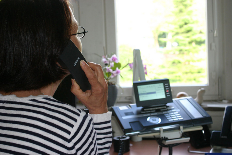 Das Gespräch mit Ehrenamtlichen der Telefonseelsorge ist heilsam.