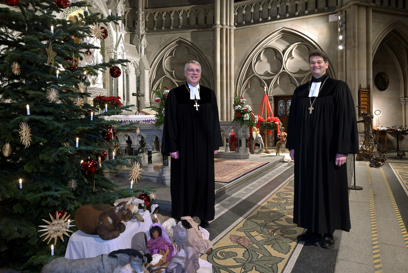 Kirchenpräsident Christian Schad und Dekan Markus Jäckle in der Gedächtniskirche Speyer. Foto: lk/Landry. Kirchenpräsident Christian Schad und Dekan Markus Jäckle in der Gedächtniskirche Speyer. Foto: lk/Landry.