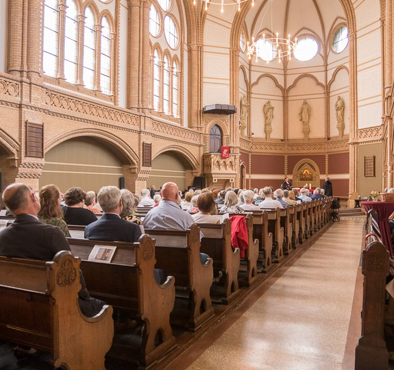 Kirche erfüllt das menschliche Grundbedürfnis nach Geborgenheit und Angenommensein. Foto: lk/Wagner
