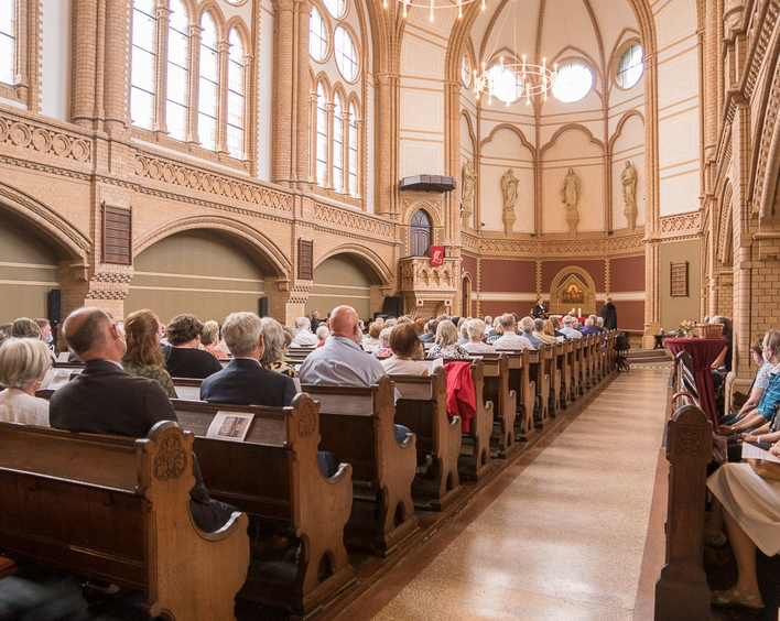 Kirche erfüllt das menschliche Grundbedürfnis nach Geborgenheit und Angenommensein. Foto: lk/Wagner