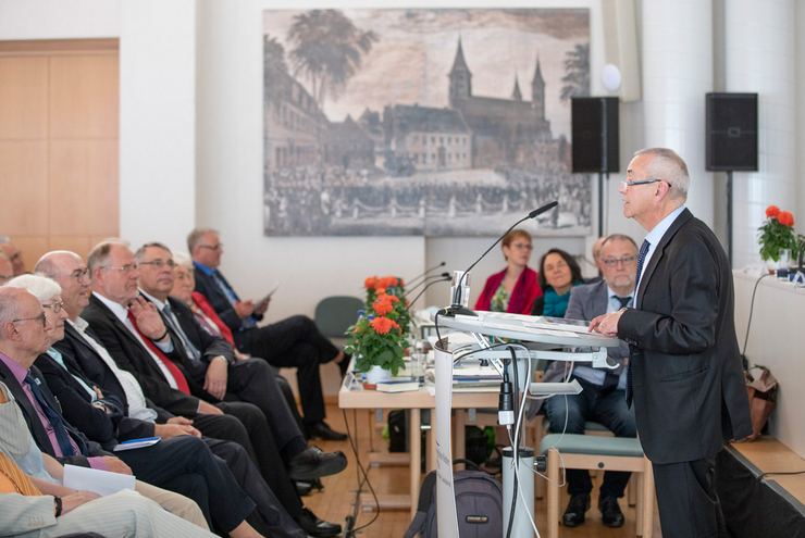 Historische und theologische Impulse: Roland Paul...