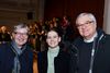 Autorin Mia Alana Melber mit Bischof Karl-Heinz Wiesemann und Kirchenpräsidentin Dorothee Wüst. Foto: privat