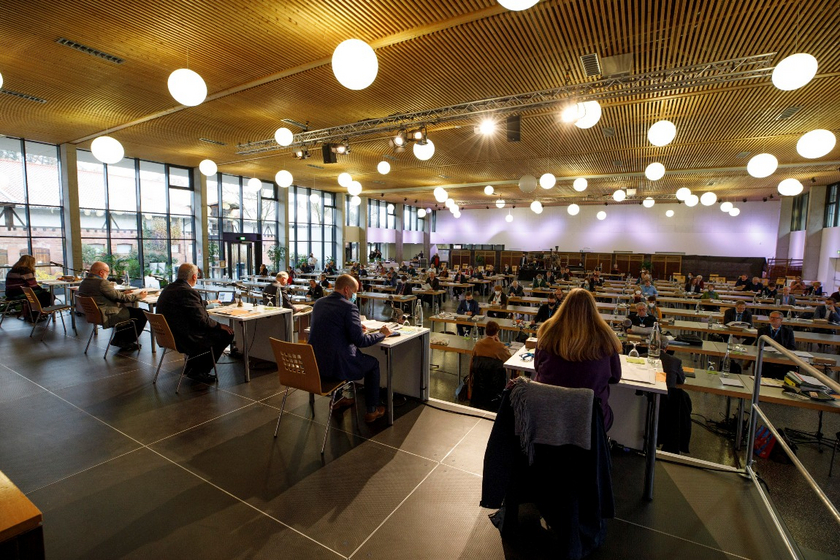 Anders als im Vorjahr (Bild) findet die Frühjahrssynode 2021 der Evangelischen Kirche der Pfalz digital statt. Anders als im Vorjahr (Bild) findet die Frühjahrssynode 2021 der Evangelischen Kirche der Pfalz digital statt.