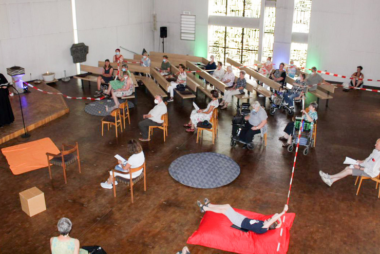 Die Räum-Aktion feierte die Gemeinde mit einem Gottesdienst. Foto: Jona-Gemeinde/Daniel Czok