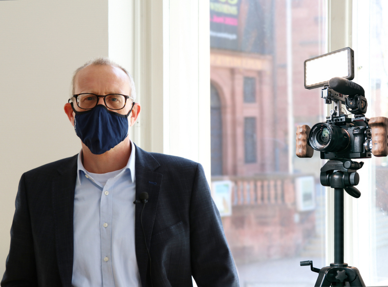 Oberkirchenrat Claus Müller wirbt in einer Videobotschaft für die Solidarität mit den Gewerkschaften. Oberkirchenrat Claus Müller wirbt in einer Videobotschaft für die Solidarität mit den Gewerkschaften.
