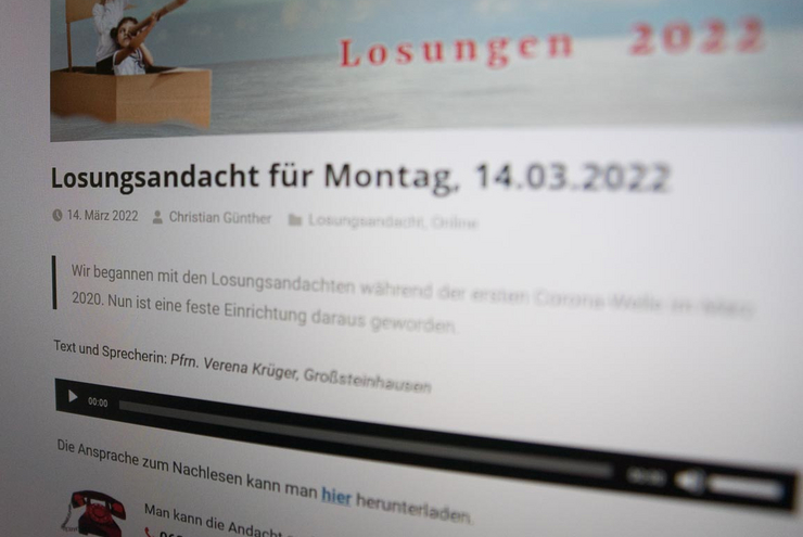 Die Losungsandachten laufen über unter anderem über die Homepage der Gemeinde. 