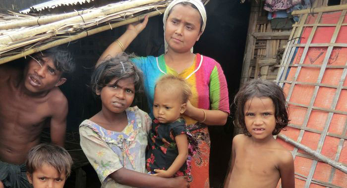 Auf der Flucht: Angehörige der Rohingya. Foto: Bouchiba/Diakonie Katastrophenhilfe