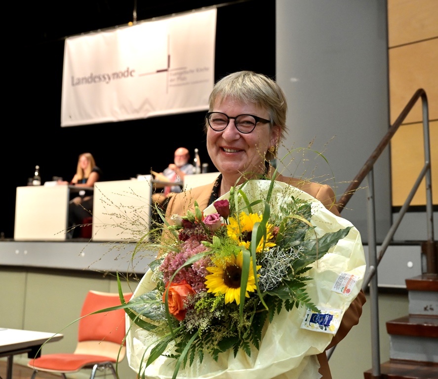 Glückliche Gewinnerin: Die neue pfälzische Kirchenpräsidentin Dorothee Wüst.