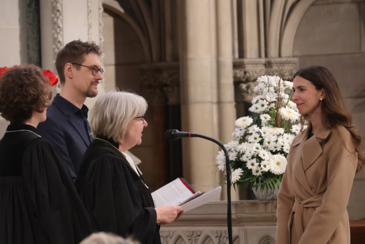 Festgottesdienst zur Verabschiedung von Karin Kessel und Einführung ihrer Nachfolgerin als Oberkirchenrätin Juliane Danz. Foto: lk/Krümpelman