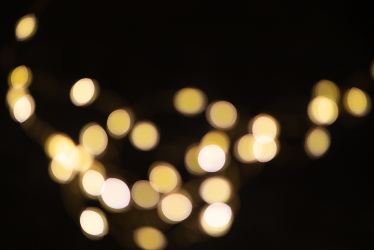 Lichter leuchten in der Nacht