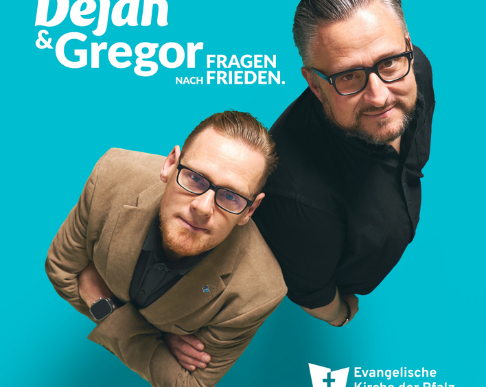 10492-Cover-Worx Landeskirche startet Podcast mit dem Titel: "Dejan und Gregor. Fragen nach Frieden". Foto: audiosmile/Edgar Gerhards
