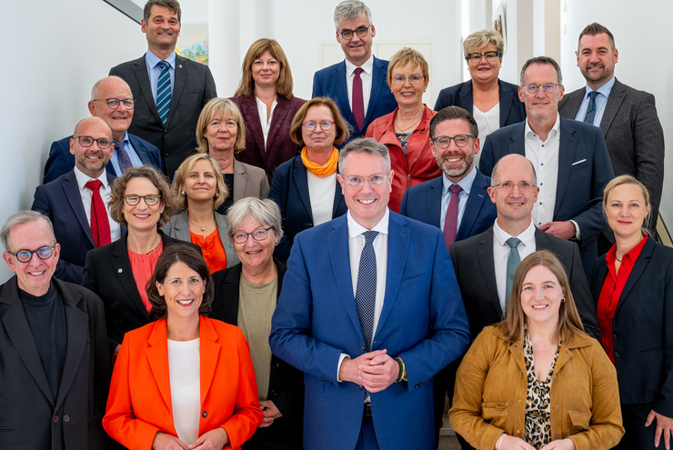 Der Ministerrat mit Leitungen der Evangelischen Kirchen in Rheinland-Pfalz. Foto: Staatskanzlei RLP / Silz
