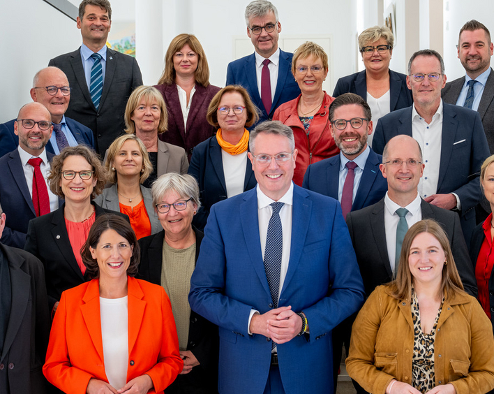 Der Ministerrat mit Leitungen der Evangelischen Kirchen in Rheinland-Pfalz. Foto: Staatskanzlei RLP / Silz