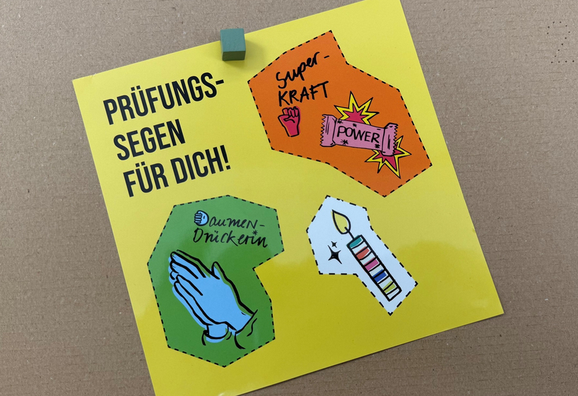 Ein besonderer digitaler Service: Prüfungssegen per Whatsapp. Foto: lk