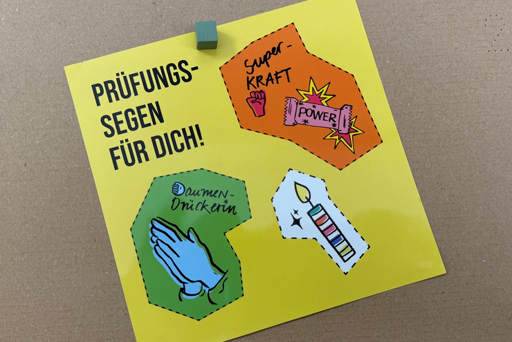 Ein besonderer digitaler Service: Prüfungssegen per Whatsapp. Foto: lk